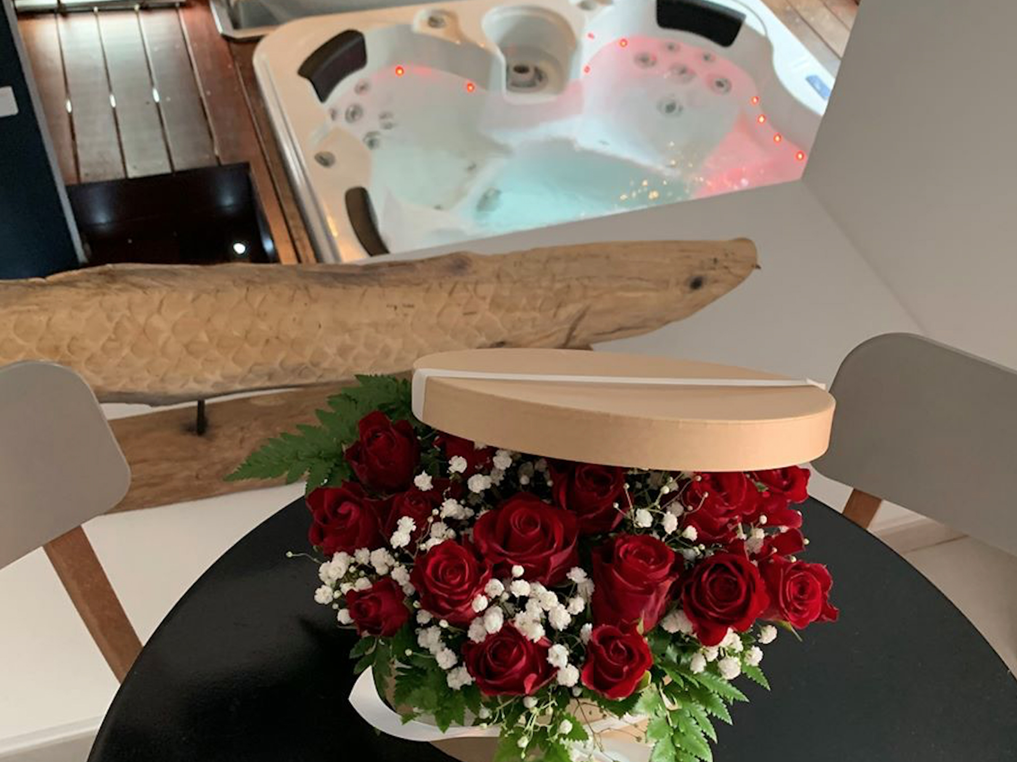 Suite 609 - Suites avec spas intérieurs et piscines chauffées privatives